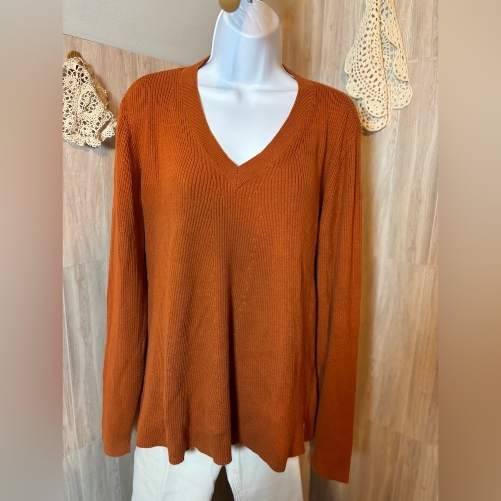 Orvis Burnt Orange Vneck Knit Pullover